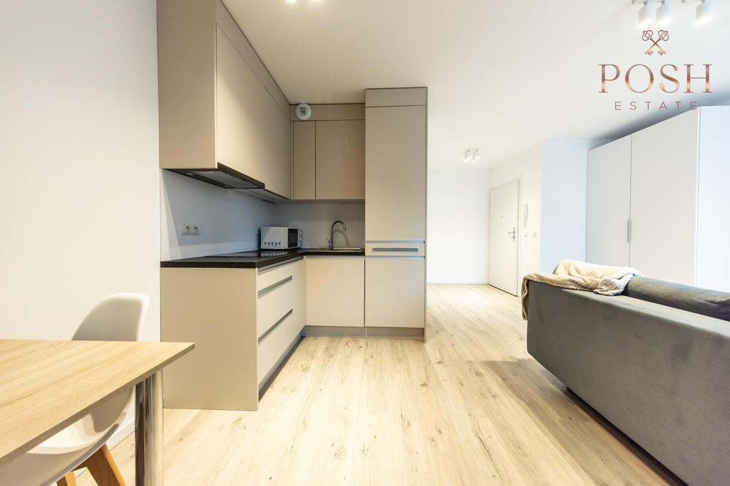 przestronne | studio | Kępa Mieszczańska | centrum