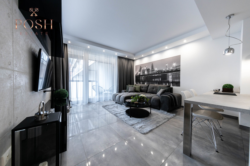 LUX | apart | przy Sky Tower | loggia | od lipca