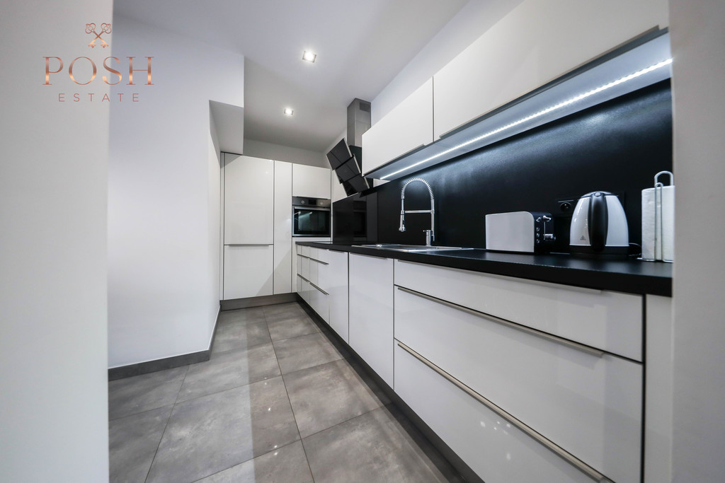 LUX | apart | przy Sky Tower | loggia | od lipca