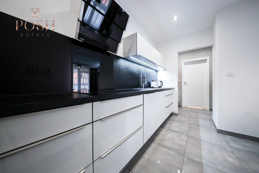 LUX | apart | przy Sky Tower | loggia | od lipca