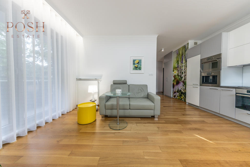 REZERWACJA | przy parku | 3 pok | parking | klima