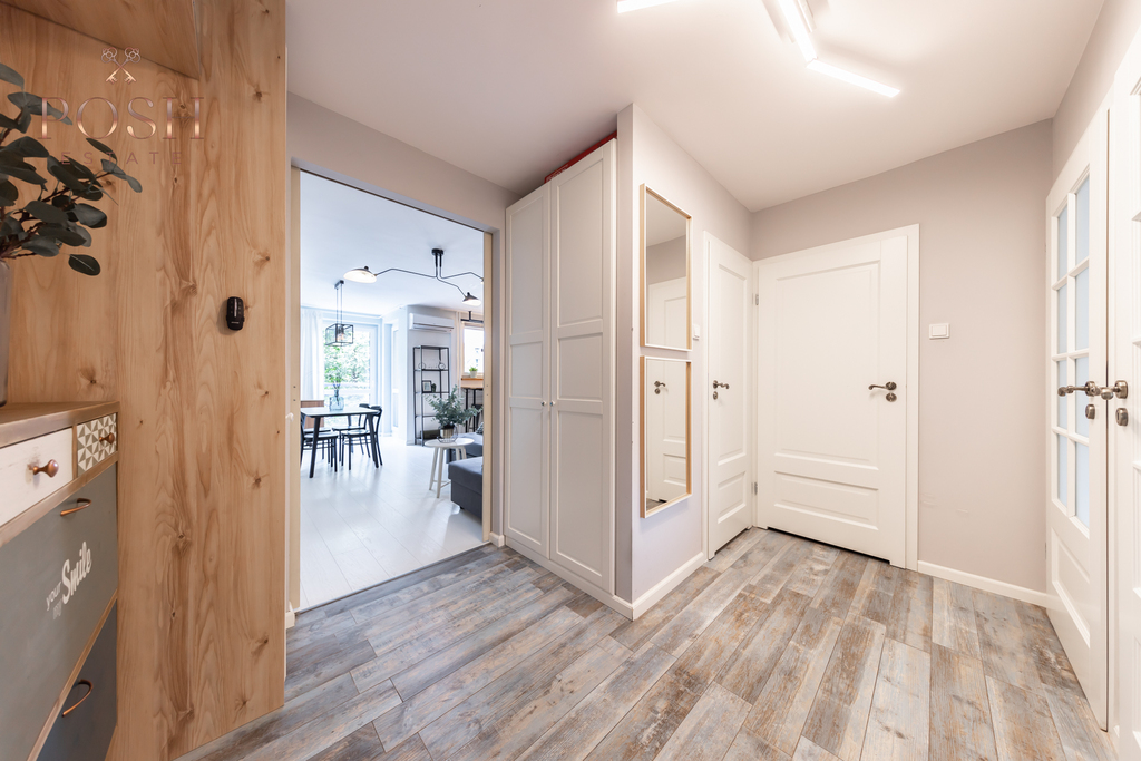 LUX | 4 pok | 2 balkony | klima | Rynek | parking