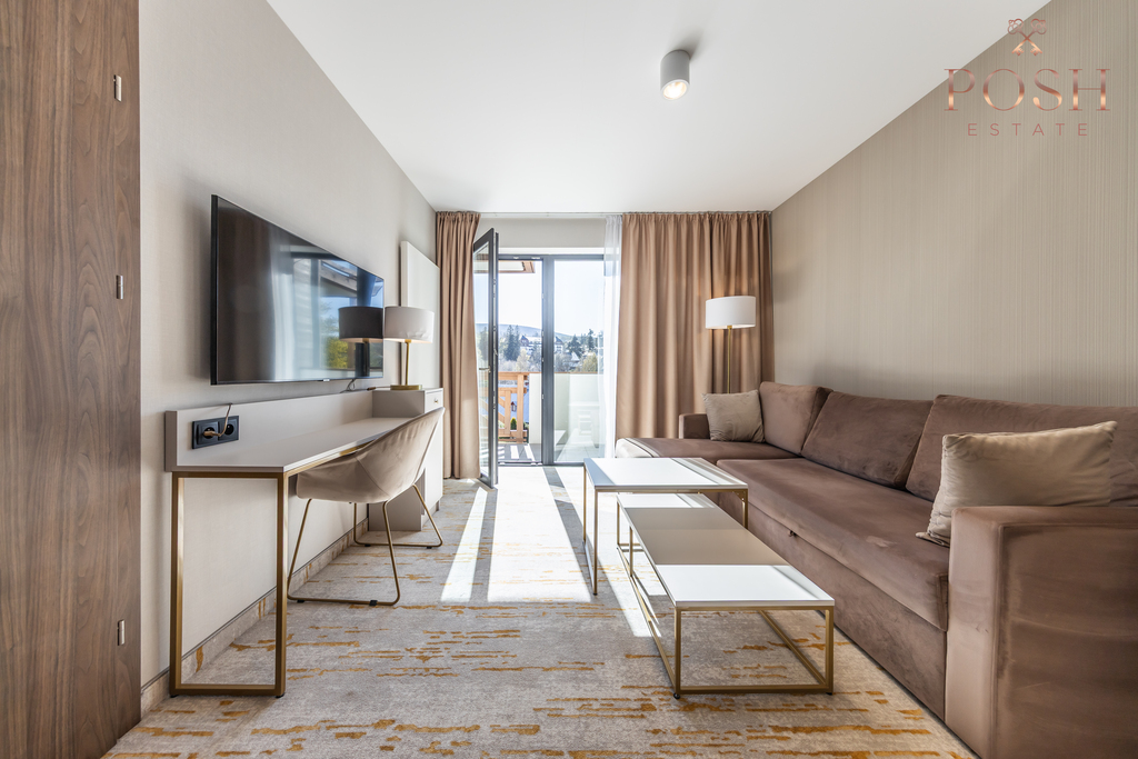 widok na basen | inwestycja | balkon |własna sauna