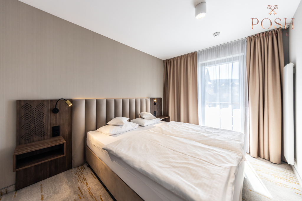 widok na basen | inwestycja | balkon |własna sauna