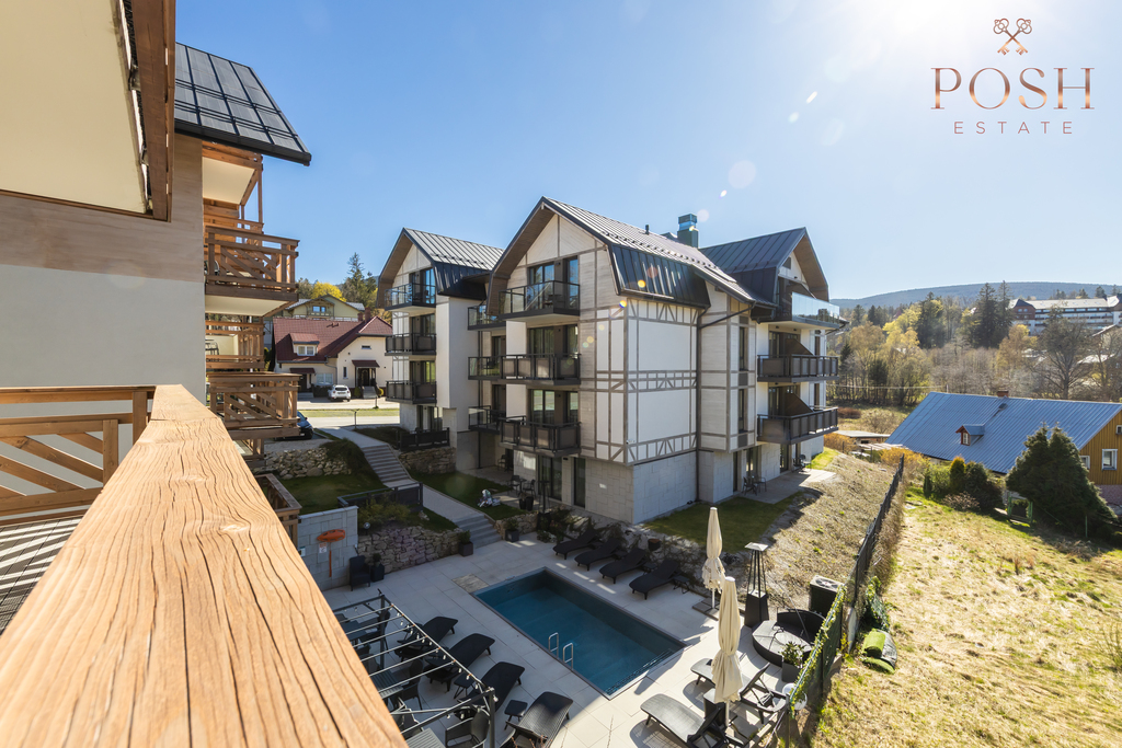 widok na basen | inwestycja | balkon |własna sauna