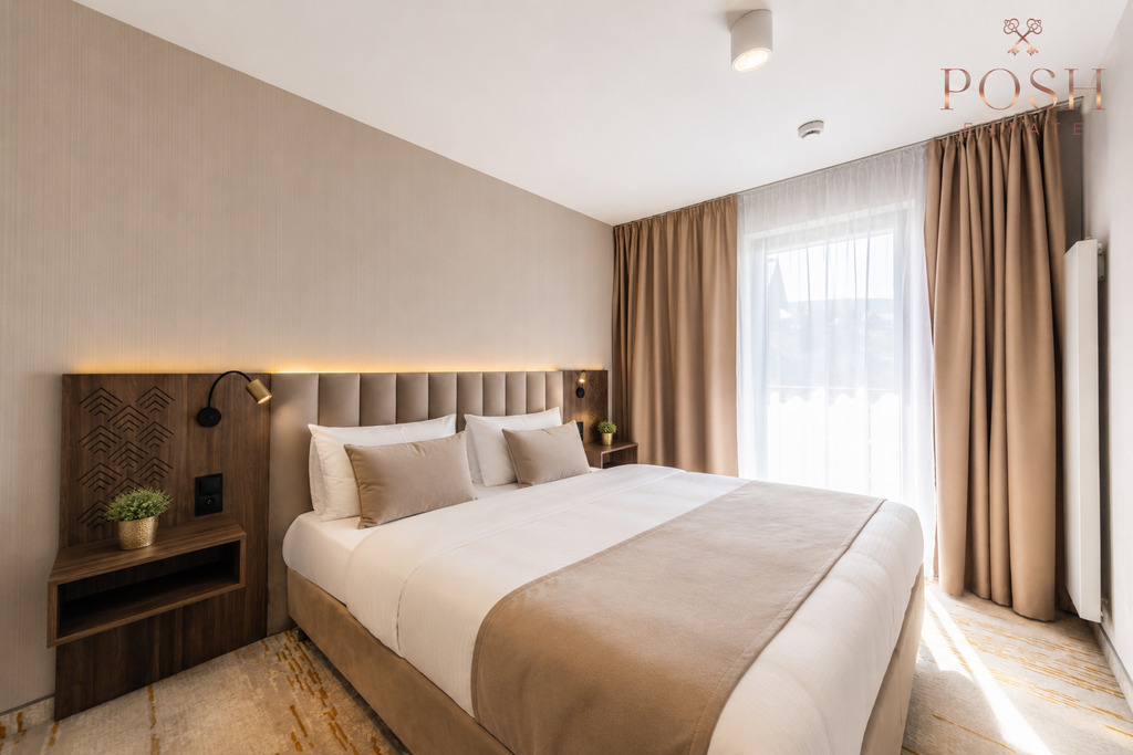 widok na basen | inwestycja | balkon |własna sauna