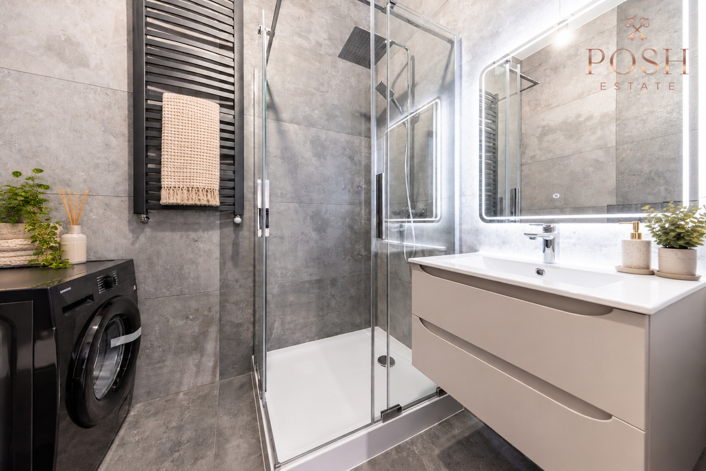 LUX | 2 pok | wysoki standard | piwnica | przy Rynku | pierwszy najem